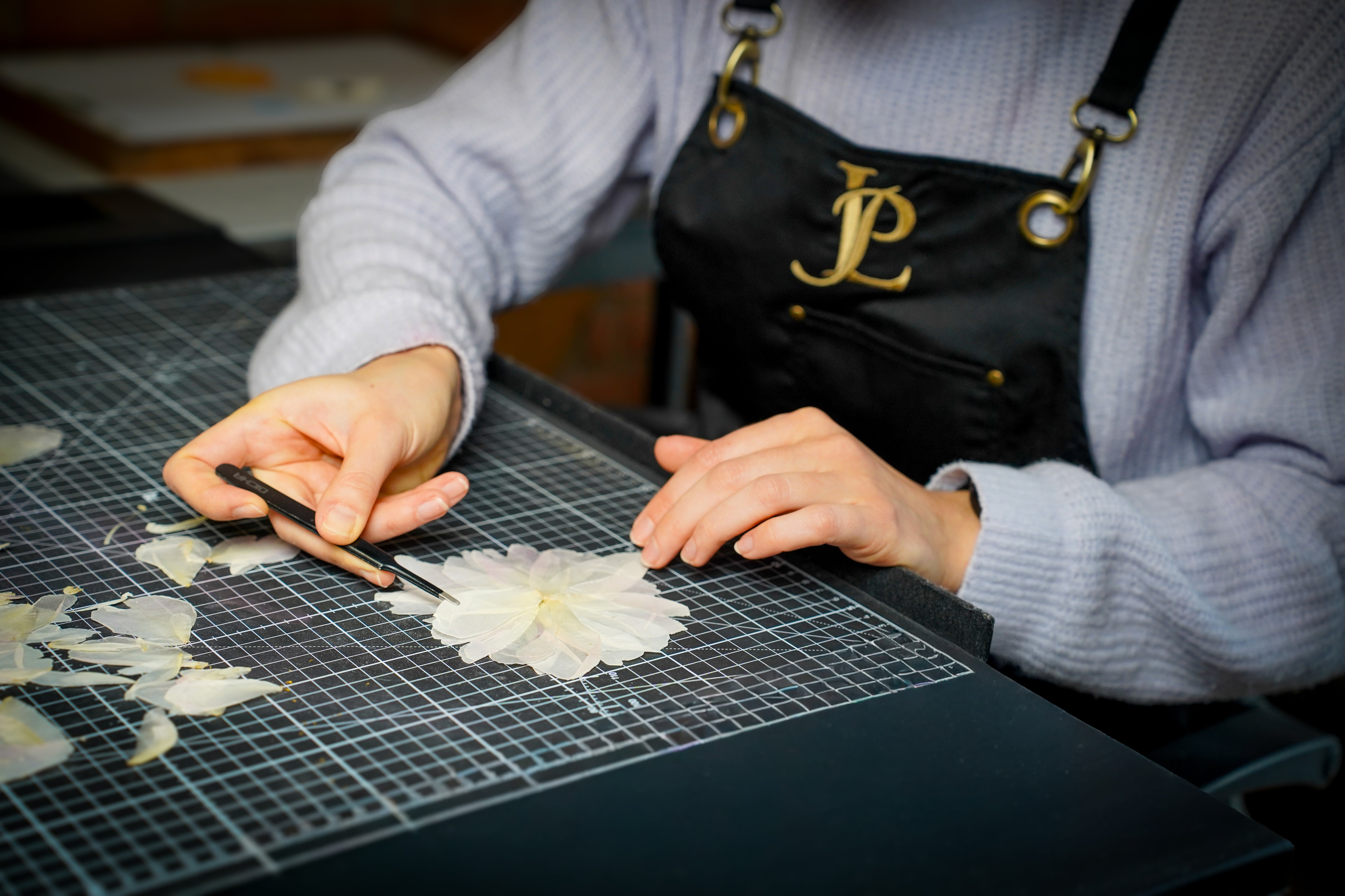 Artisan restauration fleurs conservation bouquet atelier Les Joyaux Purs Alsace